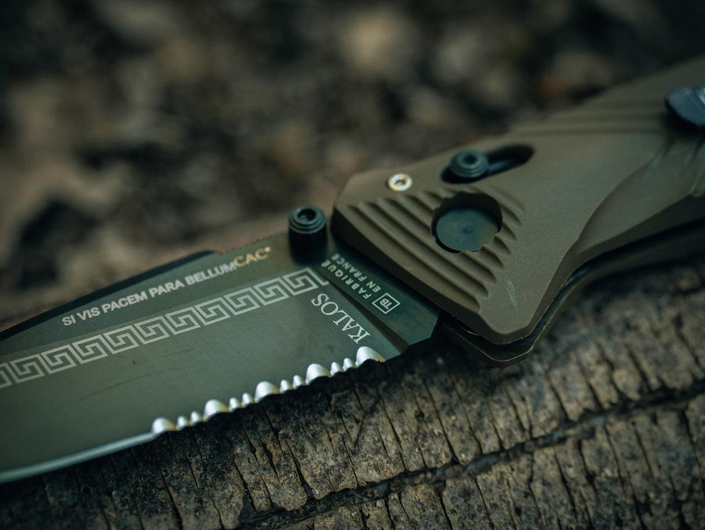 Couteaux français aux lames vertueuses