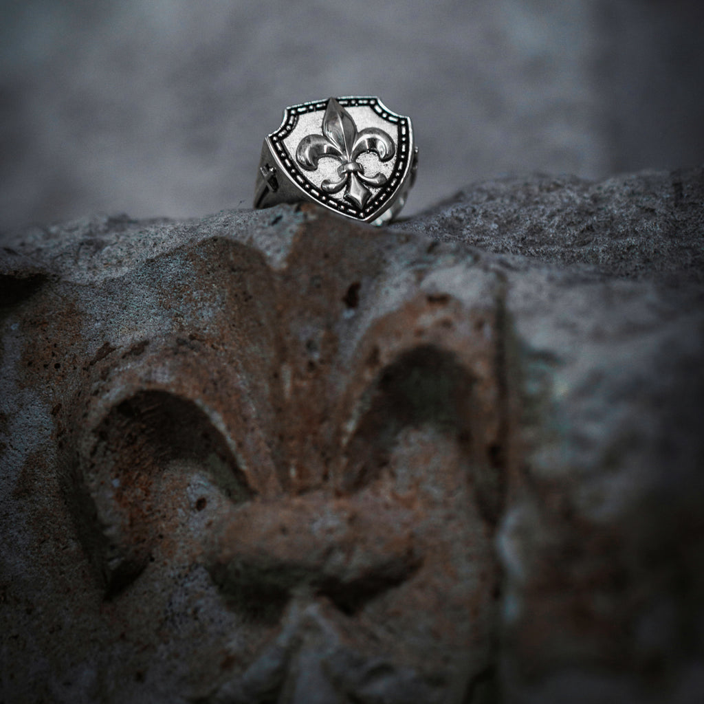 Chevalière Fleur de Lys 